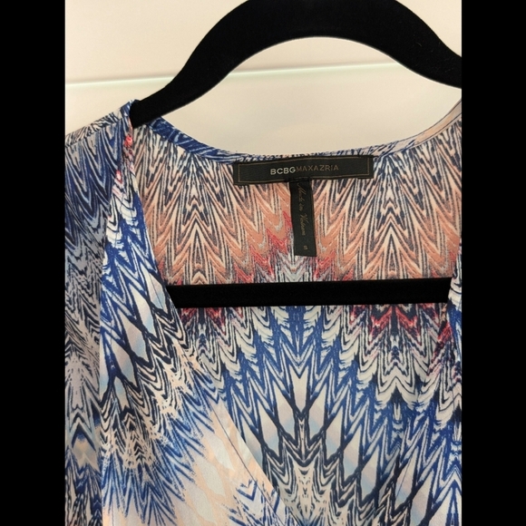 BCBG MaxAzria Tara Sleeveless Cascade Ruffle Dress In ZigZag Pattern - Picture 6 of 8